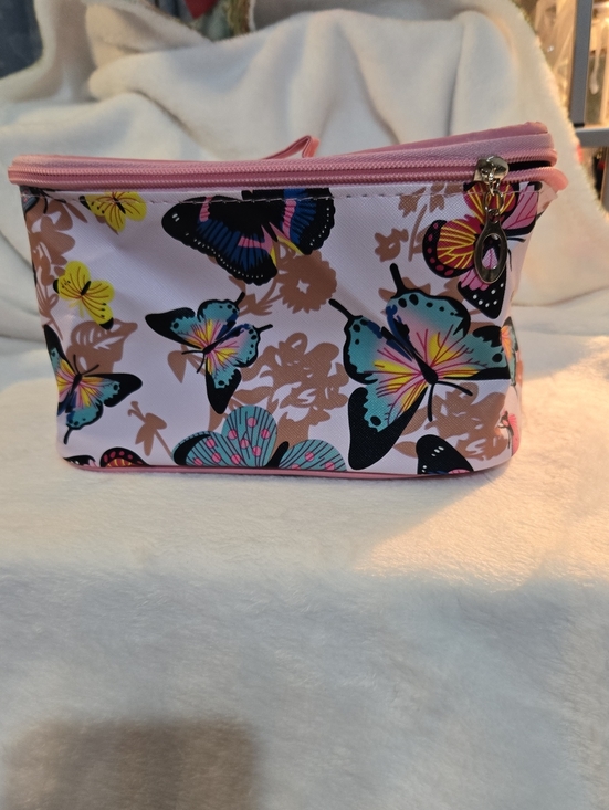 Handbags - Women's Large Cosmetic Travel Case